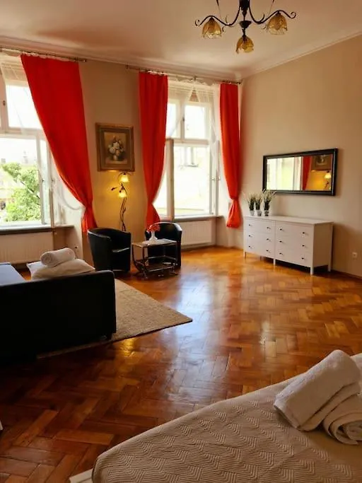 Apartment Royal Palace From The 14Th Century - 125 M2 Krakow